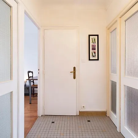 Des Cousines Lana 4 Personnes Apartment *