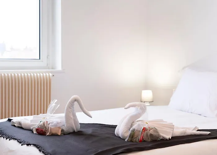 Des Cousines Lana 4 Personnes Διαμέρισμα *